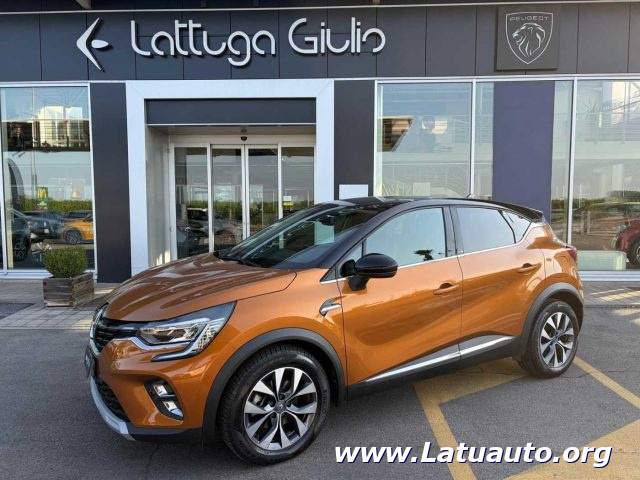 RENAULT Captur Vari colori metallizzato
