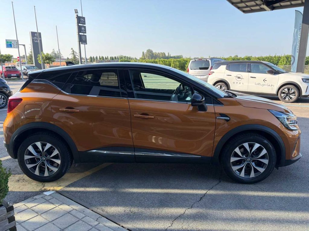 RENAULT Captur 1.6 E-Tech phev Intens 160cv auto - 5