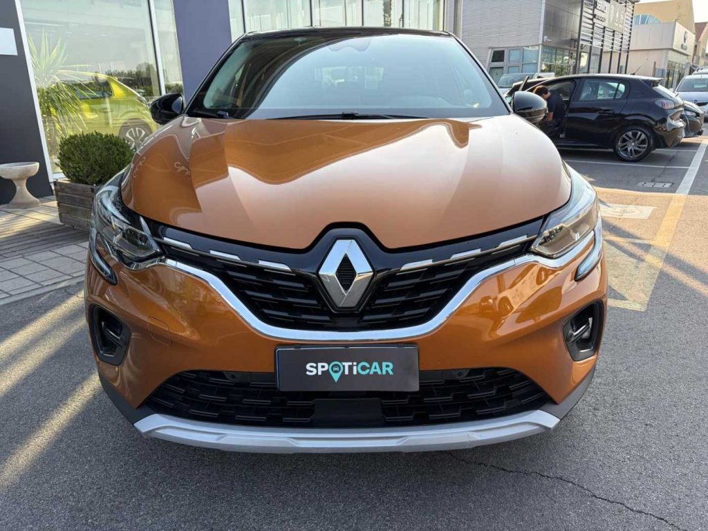 RENAULT Captur 1.6 E-Tech phev Intens 160cv auto - 3