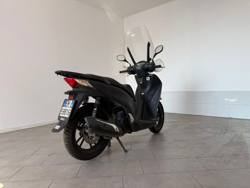 HONDA SH 125 Sporty ABS - 6