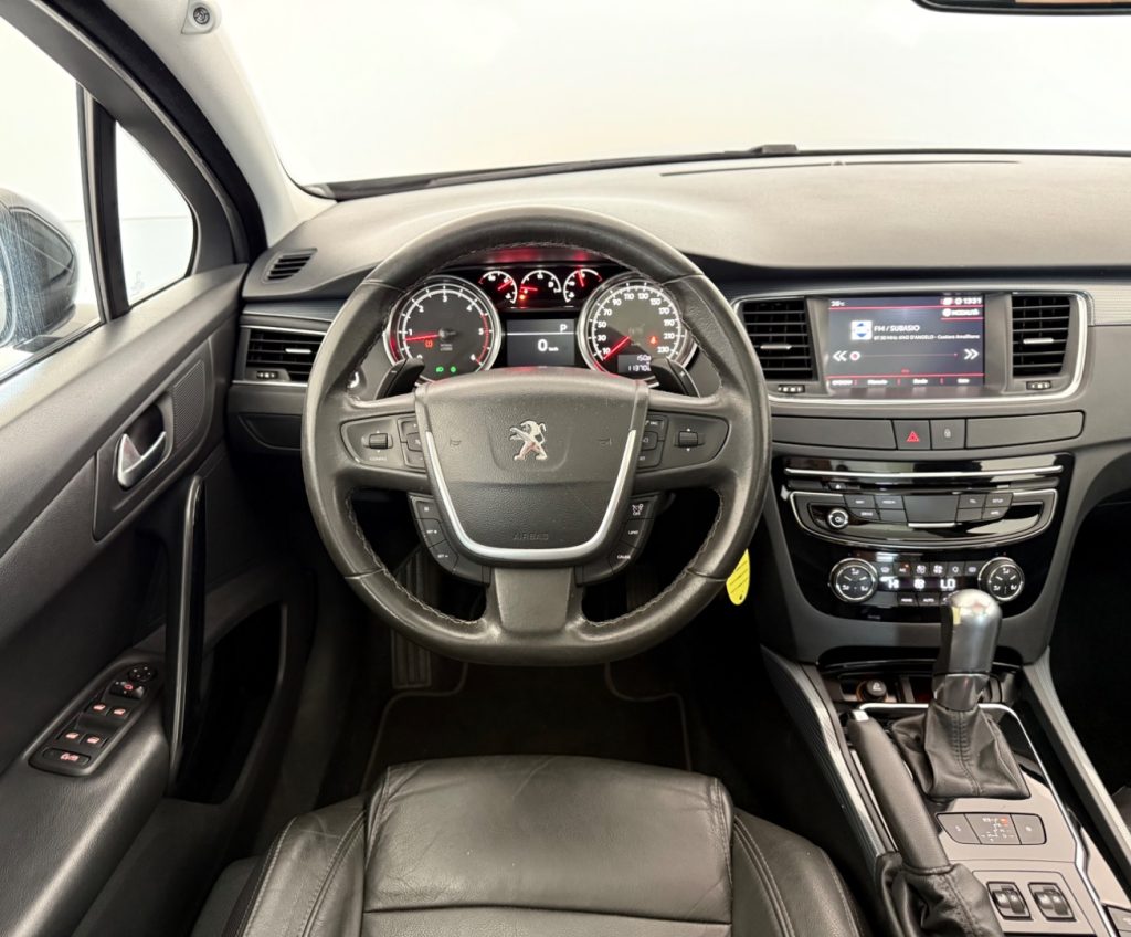 PEUGEOT 508 BlueHDi 120 S&S SW Allure - 14