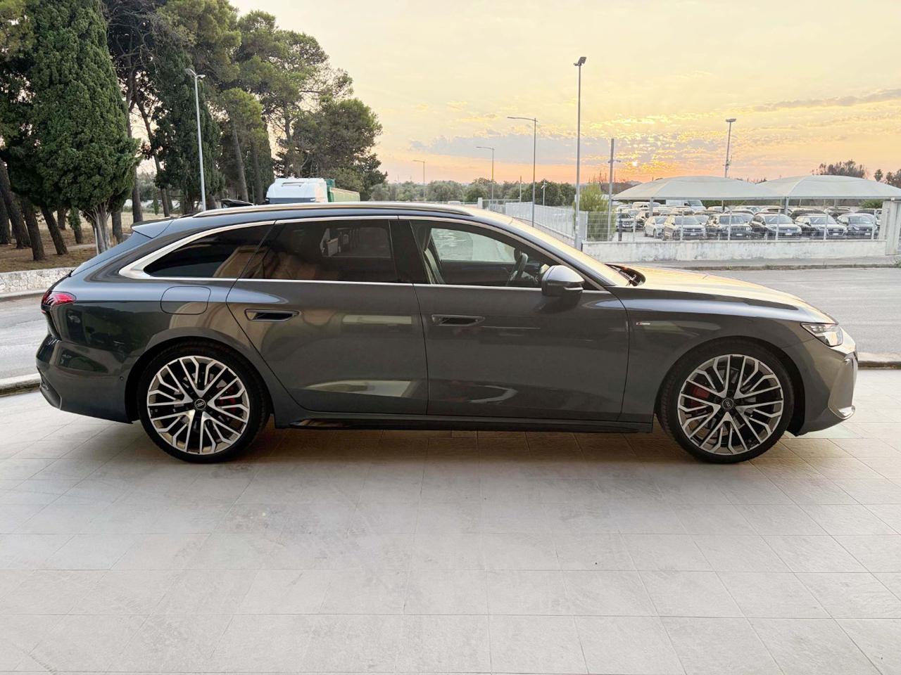 AUDI A6 Avant 3.0 TFSI S tronic quattro S line edition TETTO. - 4