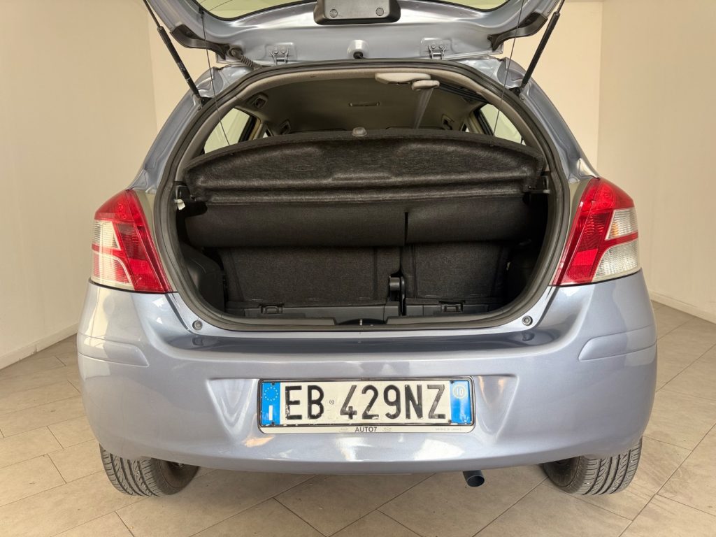 TOYOTA Yaris 1.3 5 porte M-MT Sol - 5