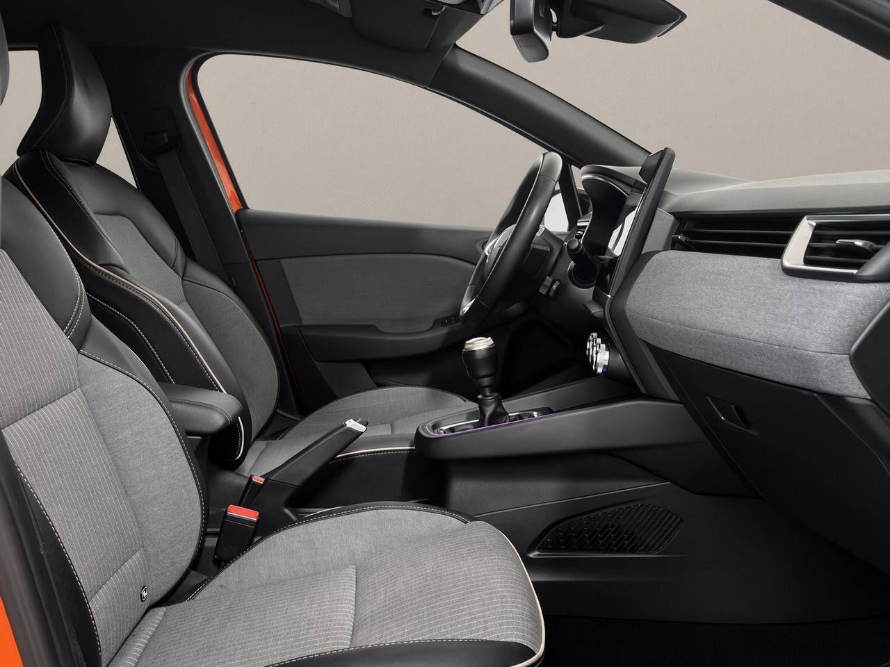 RENAULT Clio TCe 100 CV GPL 5 porte Techno - 11