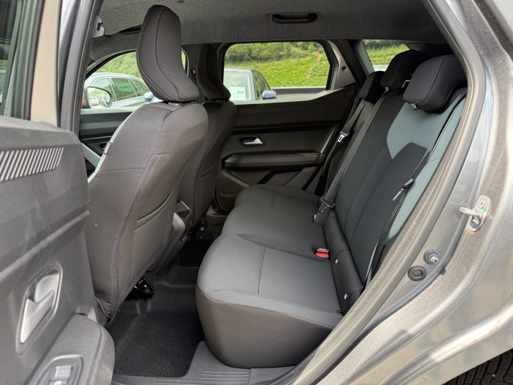 DACIA Duster Tce MHEV 4x4 Extreme 360° City Pack Winter Pack - 4