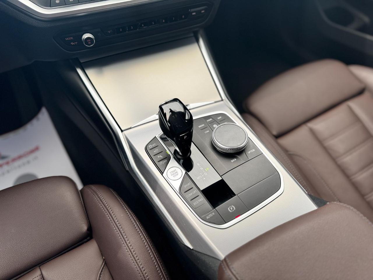 BMW 320 d Touring Luxury (Solo 37.650 KM) - 19
