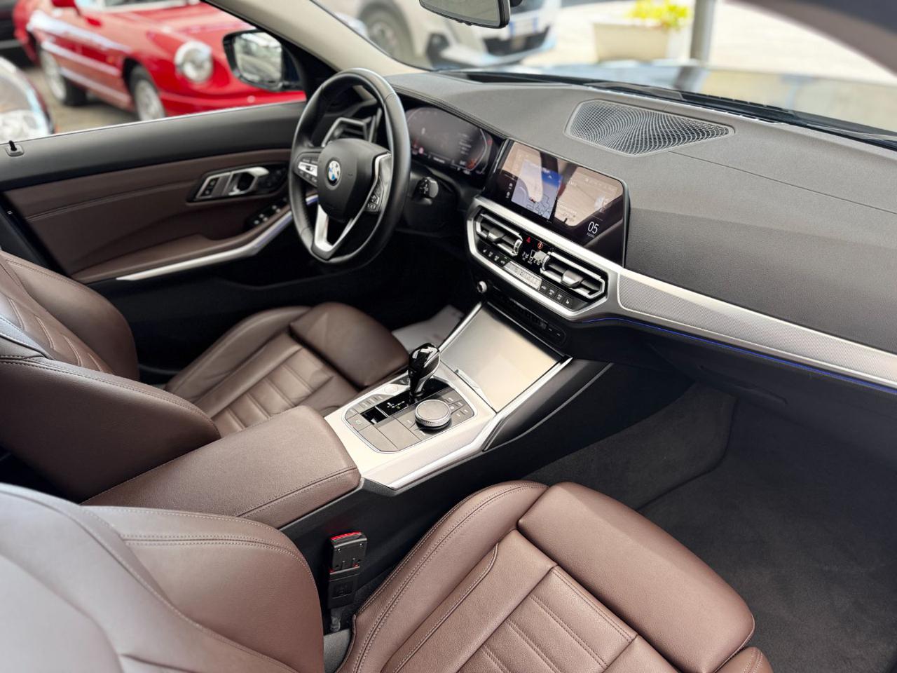 BMW 320 d Touring Luxury (Solo 37.650 KM) - 26