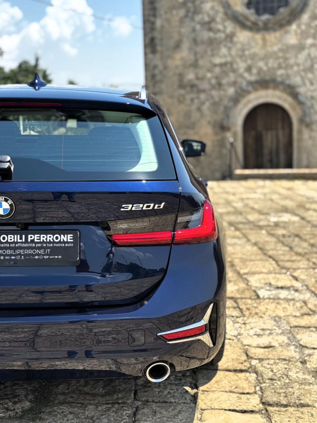 BMW 320 d Touring Luxury (Solo 37.650 KM) - 41