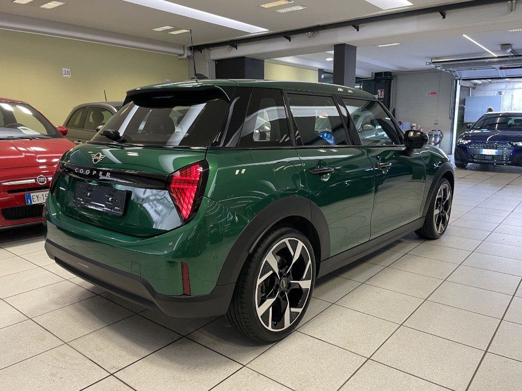 MINI Mini Cooper C Favoured+PACKAGE S+GARANZIA MINI 03/2028 - 6