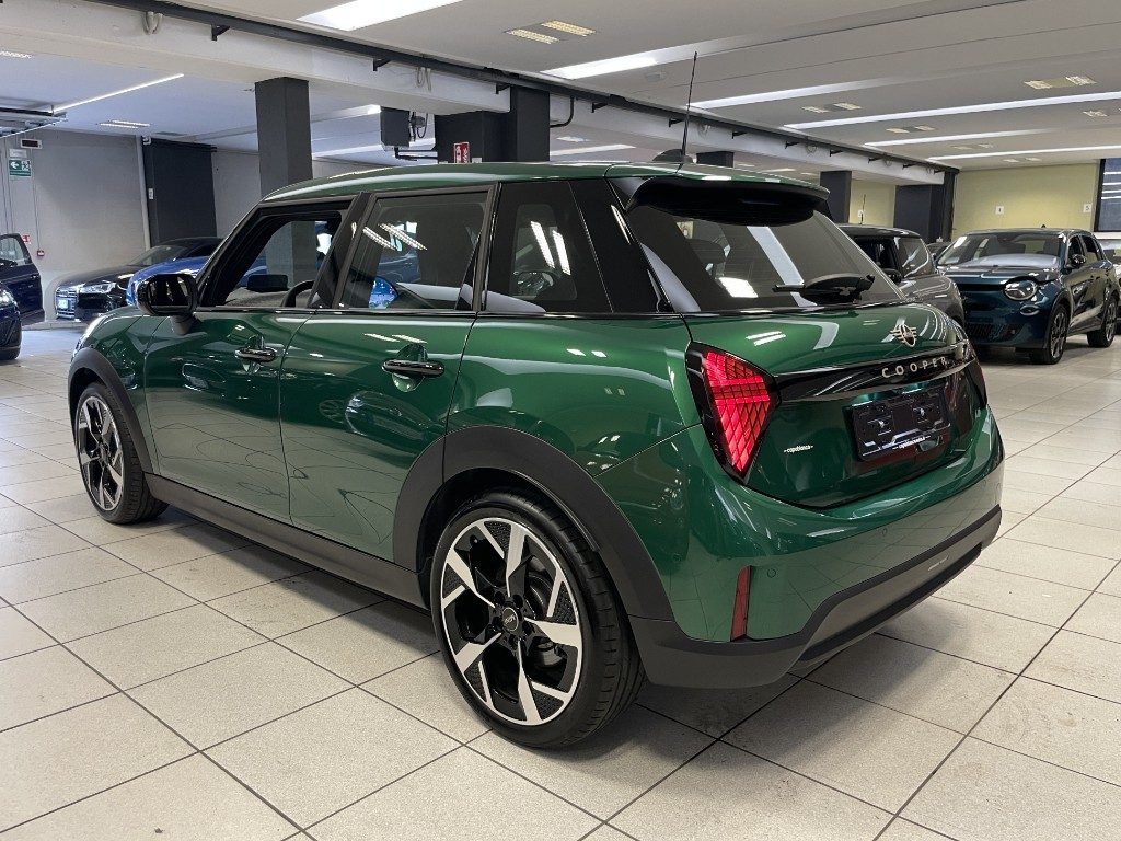 MINI Mini Cooper C Favoured+PACKAGE S+GARANZIA MINI 03/2028 - 7