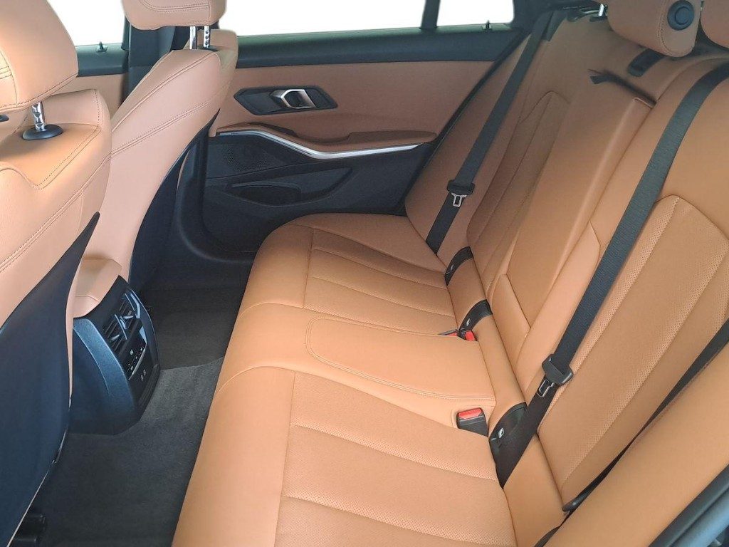 BMW 320 d 48V xDrive Touring Msport Aut. - 10