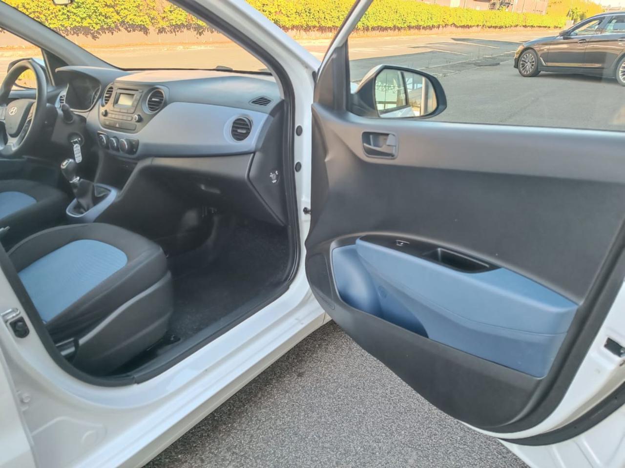 HYUNDAI i10 1.0 MPI Login - 10