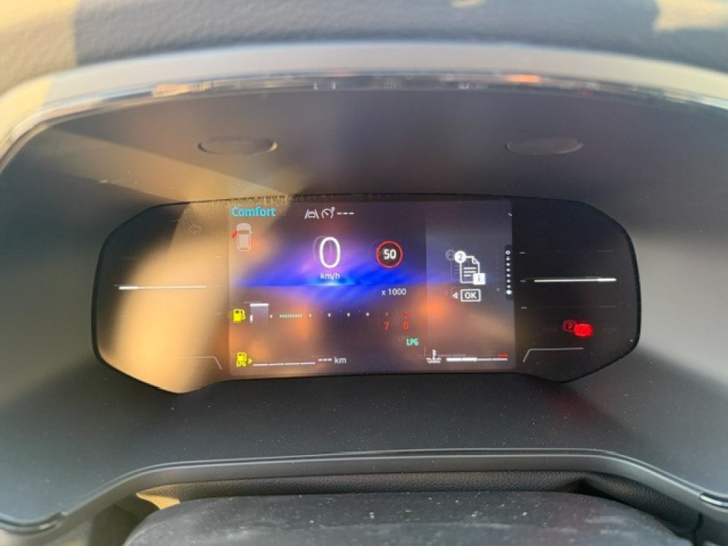 RENAULT Captur ECO-G 100 CV Techno - 17