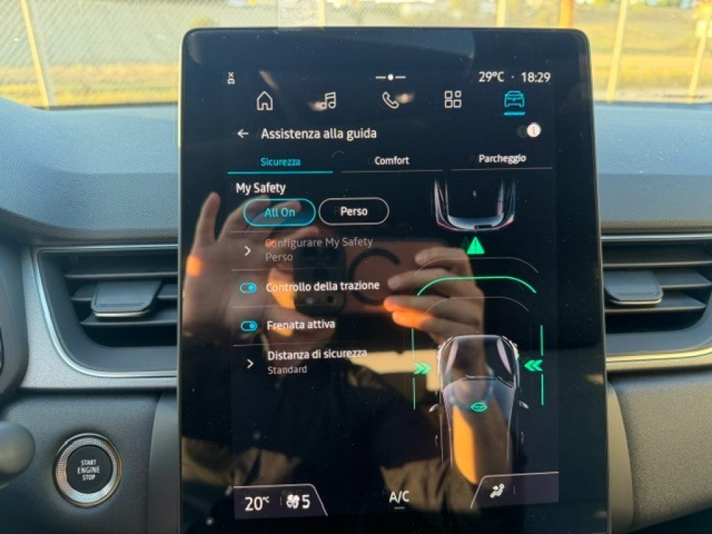 RENAULT Captur ECO-G 100 CV Techno - 25