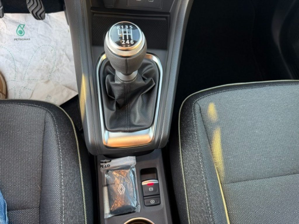 RENAULT Captur ECO-G 100 CV Techno - 28
