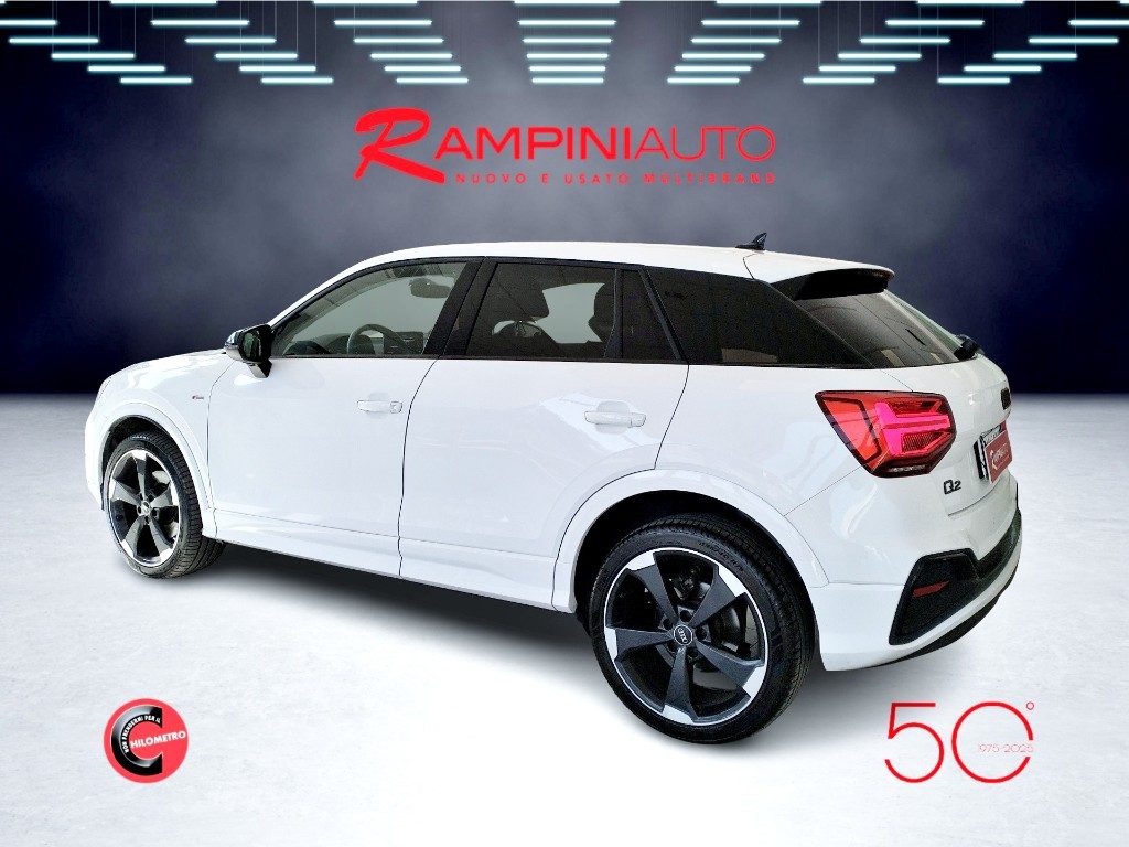 AUDI Q2 35 TDI S tronic Identity Black 150 Cv Iva Esposta - 11