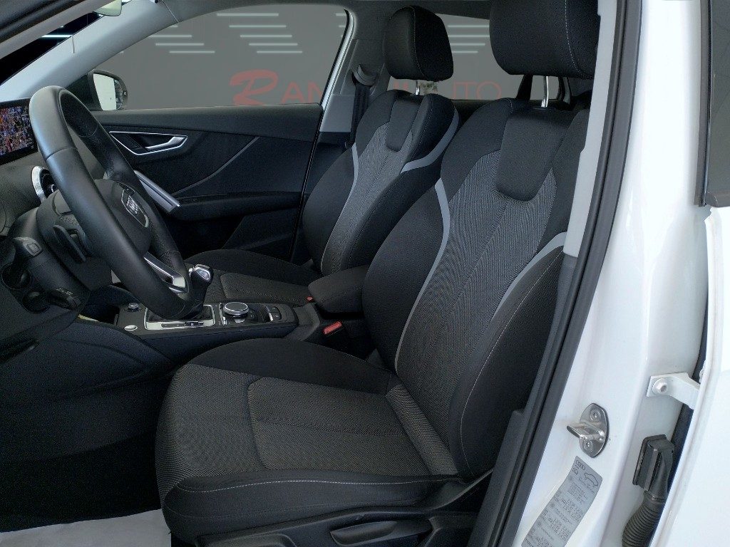 AUDI Q2 35 TDI S tronic Identity Black 150 Cv Iva Esposta - 15