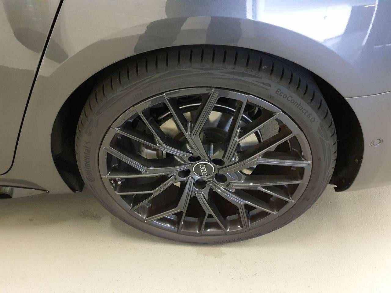 AUDI A6 TDI quattro 150 kW S tronic S line edition one - 9