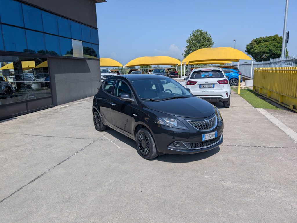 LANCIA Ypsilon 1.0 FireFly S&S Hybrid 5 posti OK NEOPATENTATI - 3