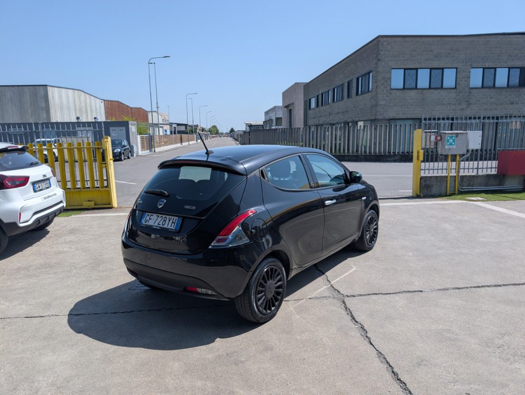 LANCIA Ypsilon 1.0 FireFly S&S Hybrid 5 posti OK NEOPATENTATI - 5