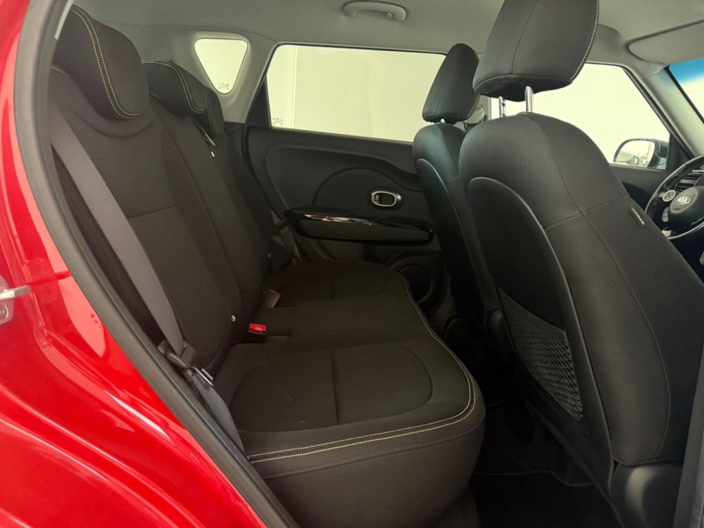 KIA Soul 1.6 GDi You® Soul - 17