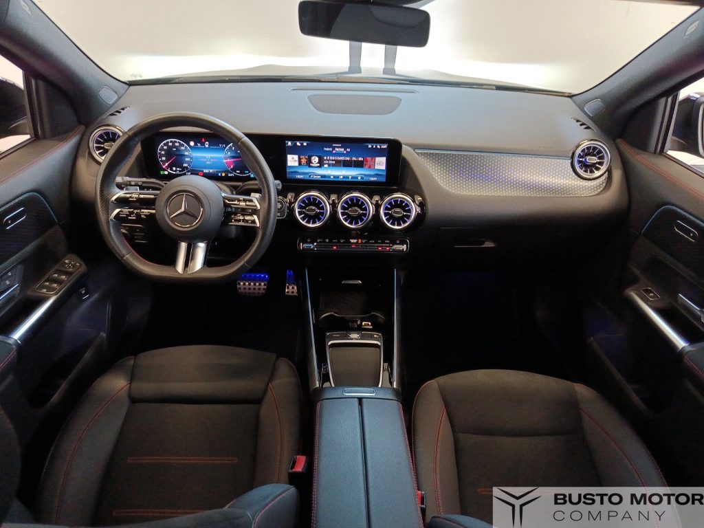 MERCEDES-BENZ GLA 200 AMG Line Premium auto - 12