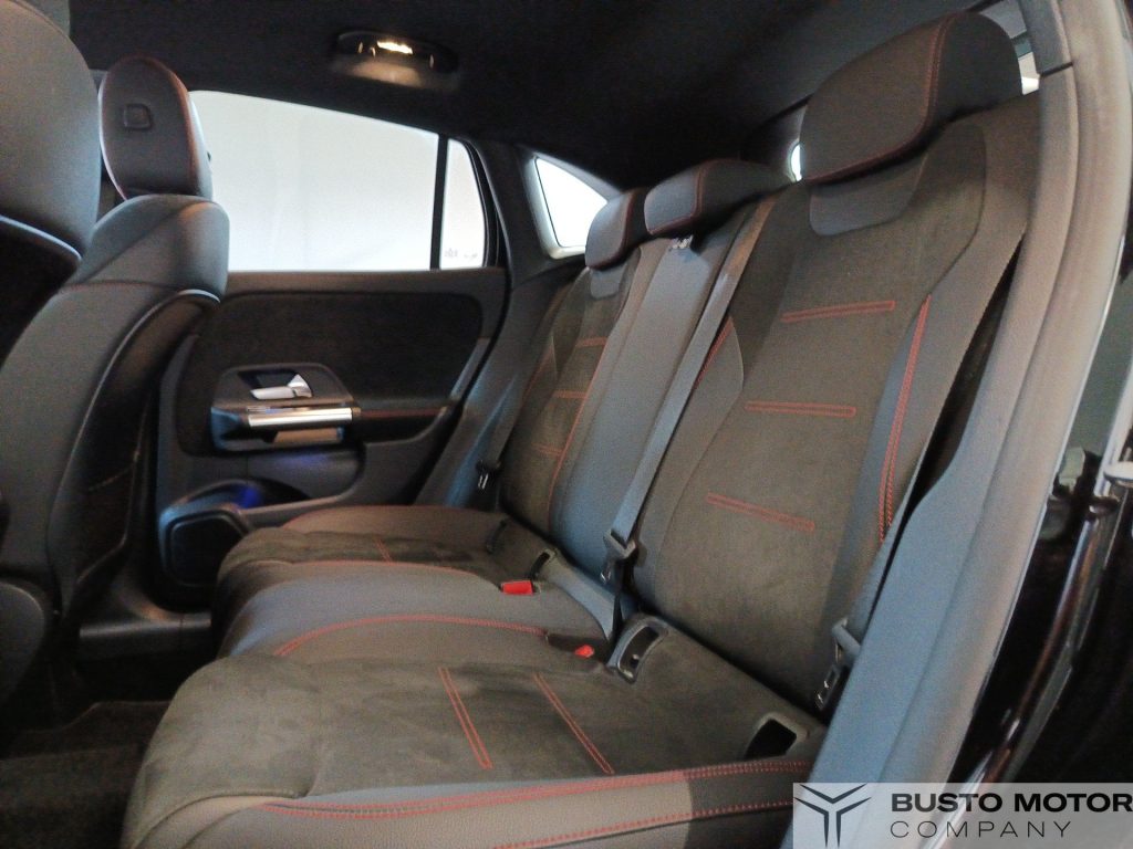 MERCEDES-BENZ GLA 200 AMG Line Premium auto - 22