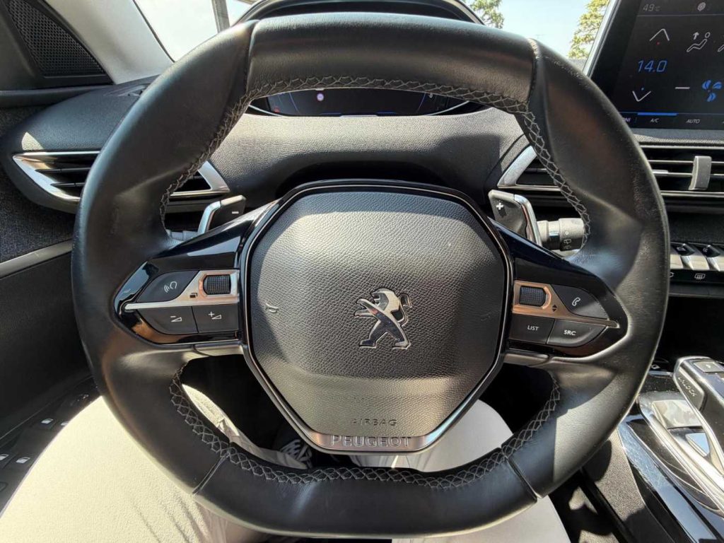 PEUGEOT 5008 1.5 bluehdi Allure s&s 130cv 7p.ti eat8 - 18