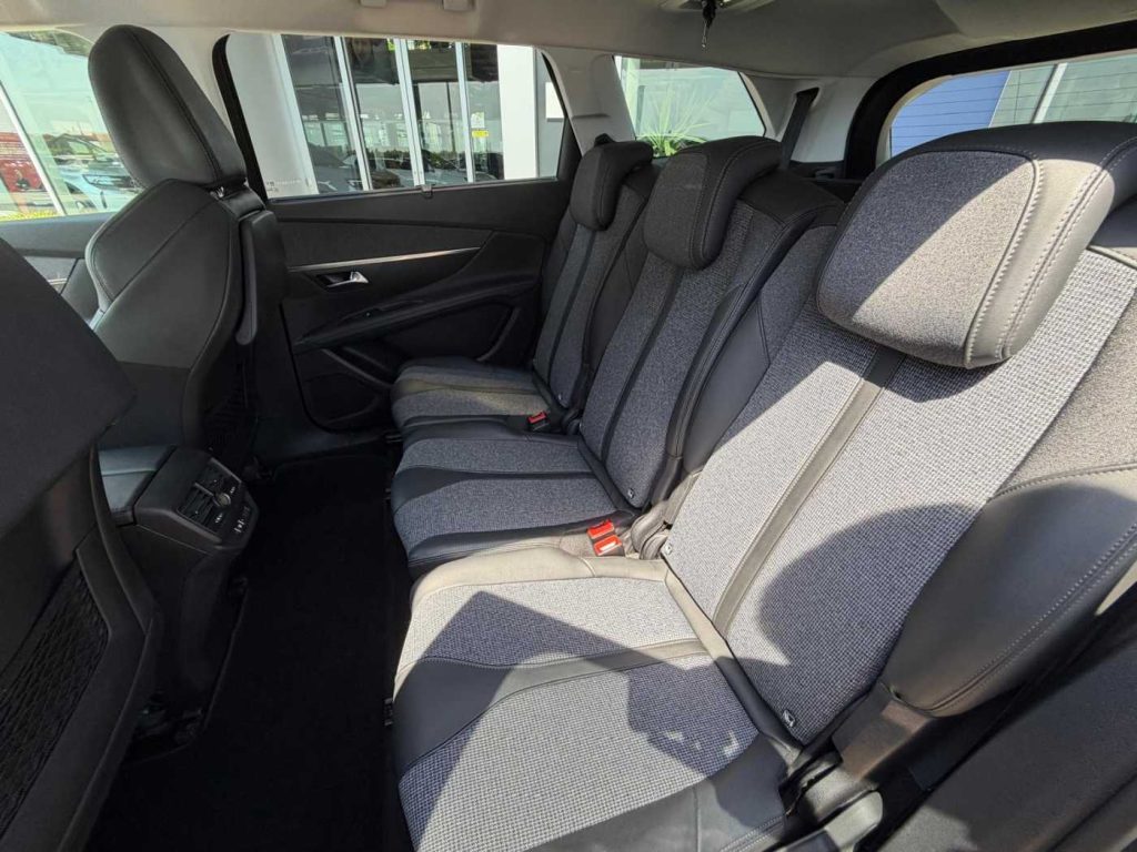 PEUGEOT 5008 1.5 bluehdi Allure s&s 130cv 7p.ti eat8 - 13
