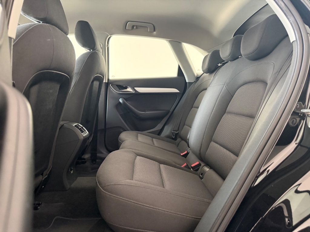 AUDI Q3 2.0 TDI 150 CV quattro S tronic - 8