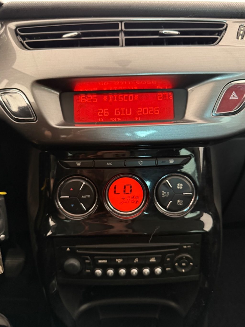 CITROEN C3 1.6 e-HDi 90 airdream Exclusive - 18