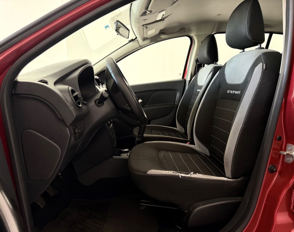 DACIA Sandero Stepway 1.5 dCi 8V 90CV Start&Stop - 9
