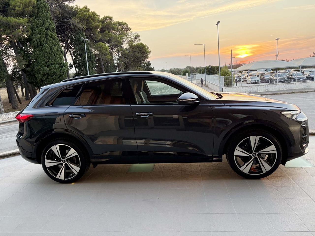 AUDI Q5 TDI 150 kW mHEV+ S tronic quattro S line edition - 4