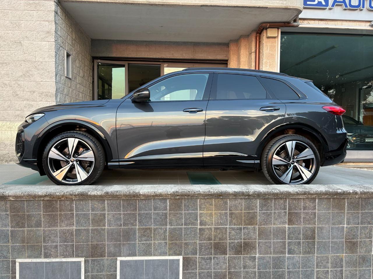 AUDI Q5 TDI 150 kW mHEV+ S tronic quattro S line edition - 8