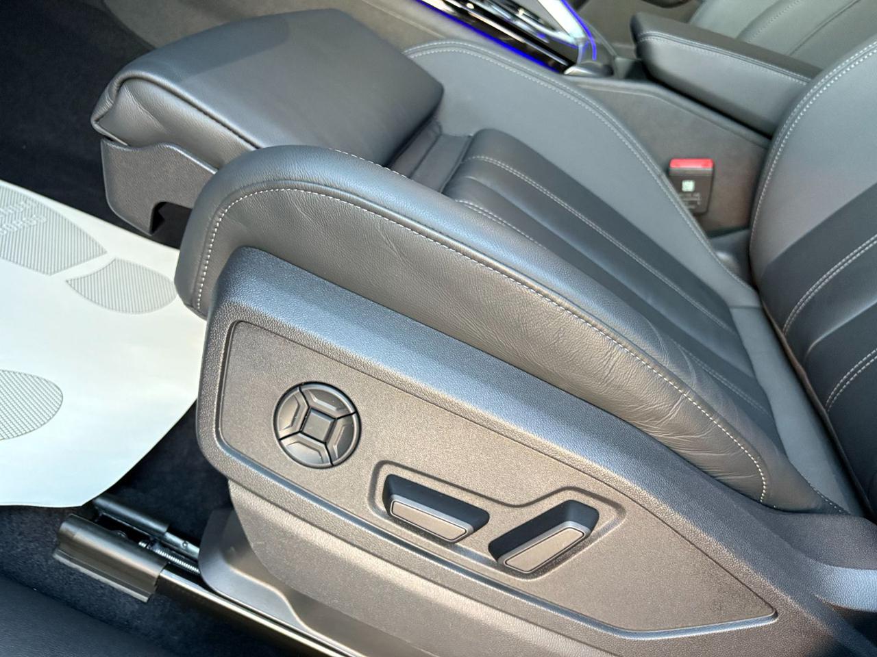 AUDI Q5 TDI 150 kW mHEV+ S tronic quattro S line edition - 32