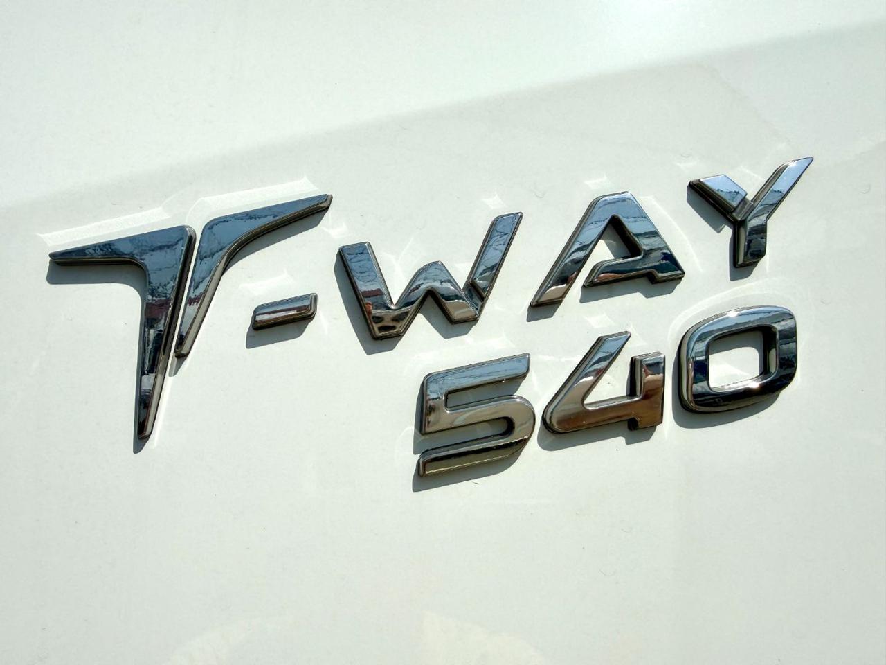 IVECO T-WAY AD410T540 - 7