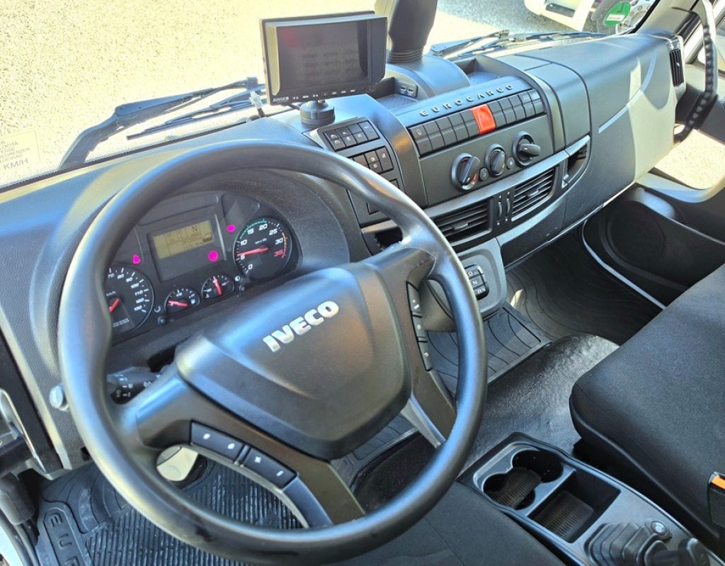 IVECO EUROCARGO 160E28 P EURO 6 CENTINA 7,30 + SPONDA - 8