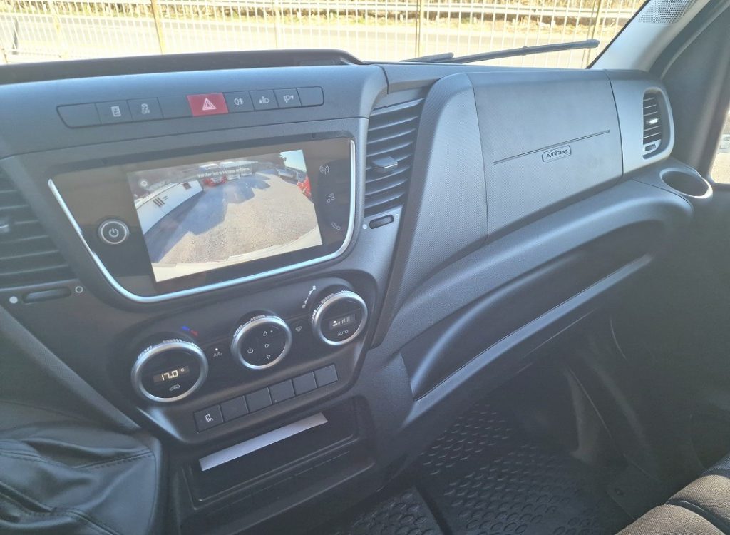 IVECO DAILY  35C16 NUOVO MOTORE 3.0 FURGONE + PEDANA - 9
