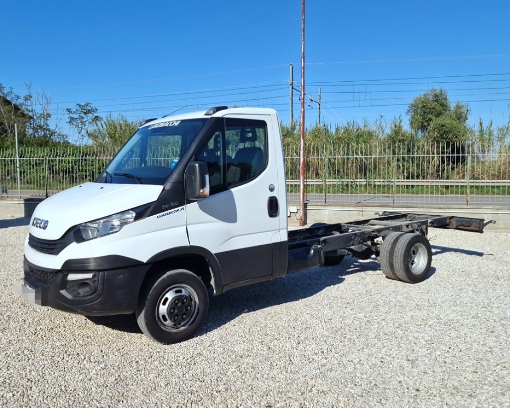 IVECO DAILY  35C15 EURO 6 Motore 3.0 TELAIO 3750 mm - 18