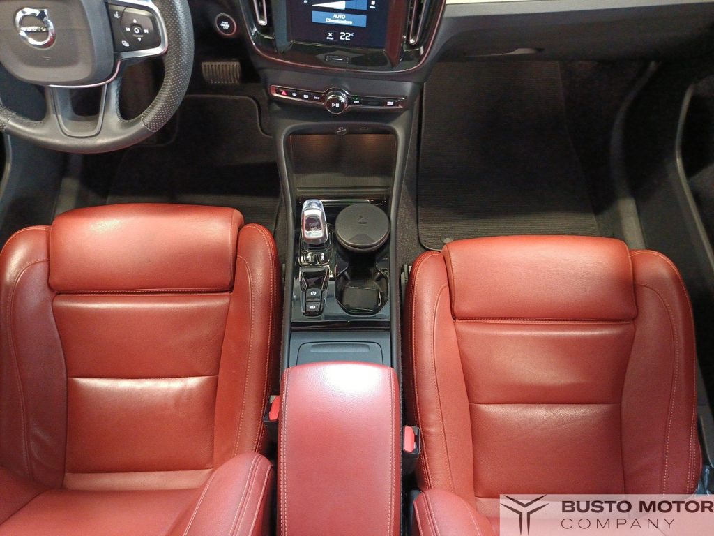 VOLVO XC40 XC40 2.0 d3 Inscription awd my20 - 19