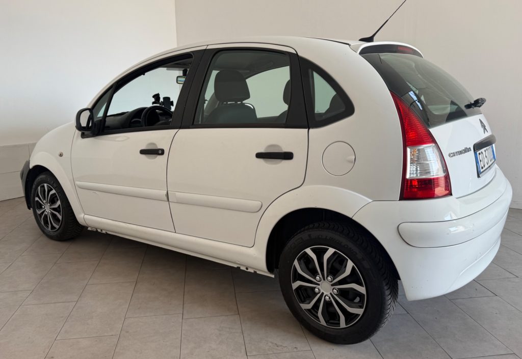 CITROEN C3 1.1 airdream Ideal - 5