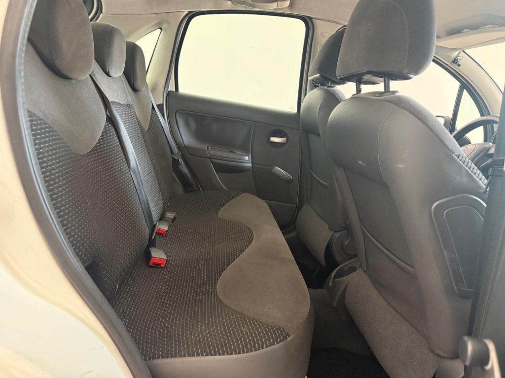CITROEN C3 1.1 airdream Ideal - 14