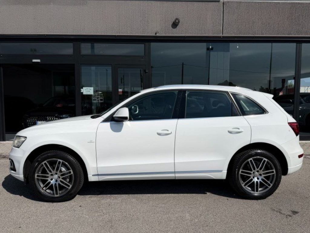 Clicca per ingrandire Q5 - 2.0 TDI 177CV quattro S tronic Advanced