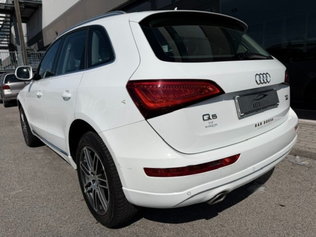 Clicca per ingrandire Q5 - 2.0 TDI 177CV quattro S tronic Advanced