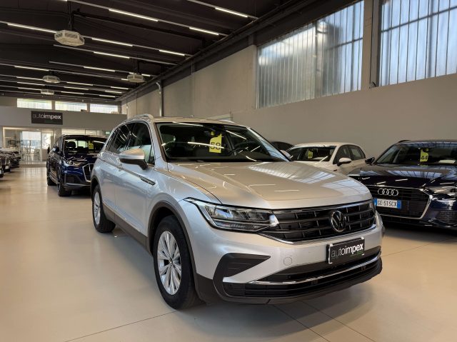 VOLKSWAGEN Tiguan Argento metallizzato