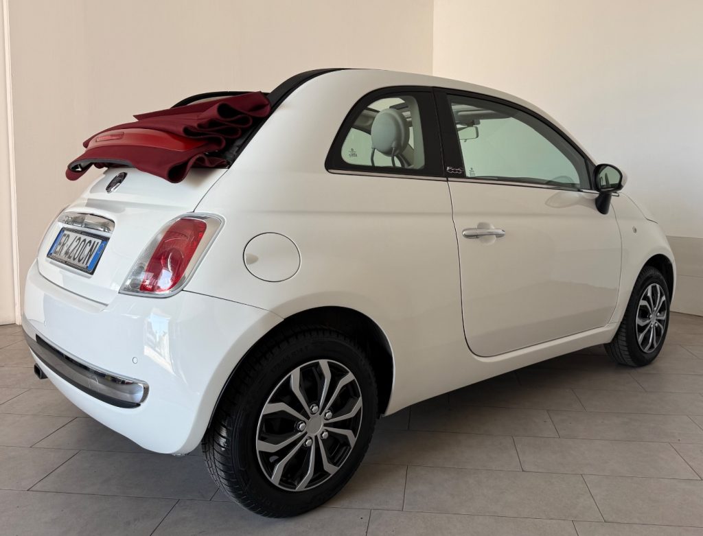 FIAT 500C 1.2 By Gucci - 17