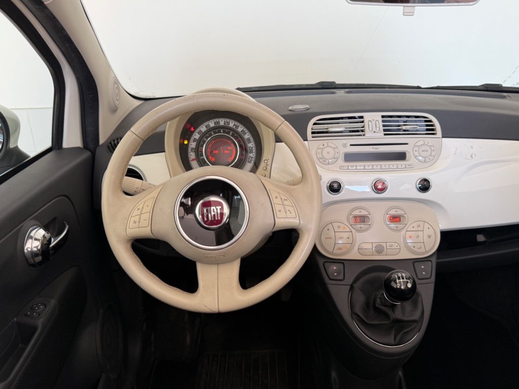 FIAT 500C 1.2 By Gucci - 29