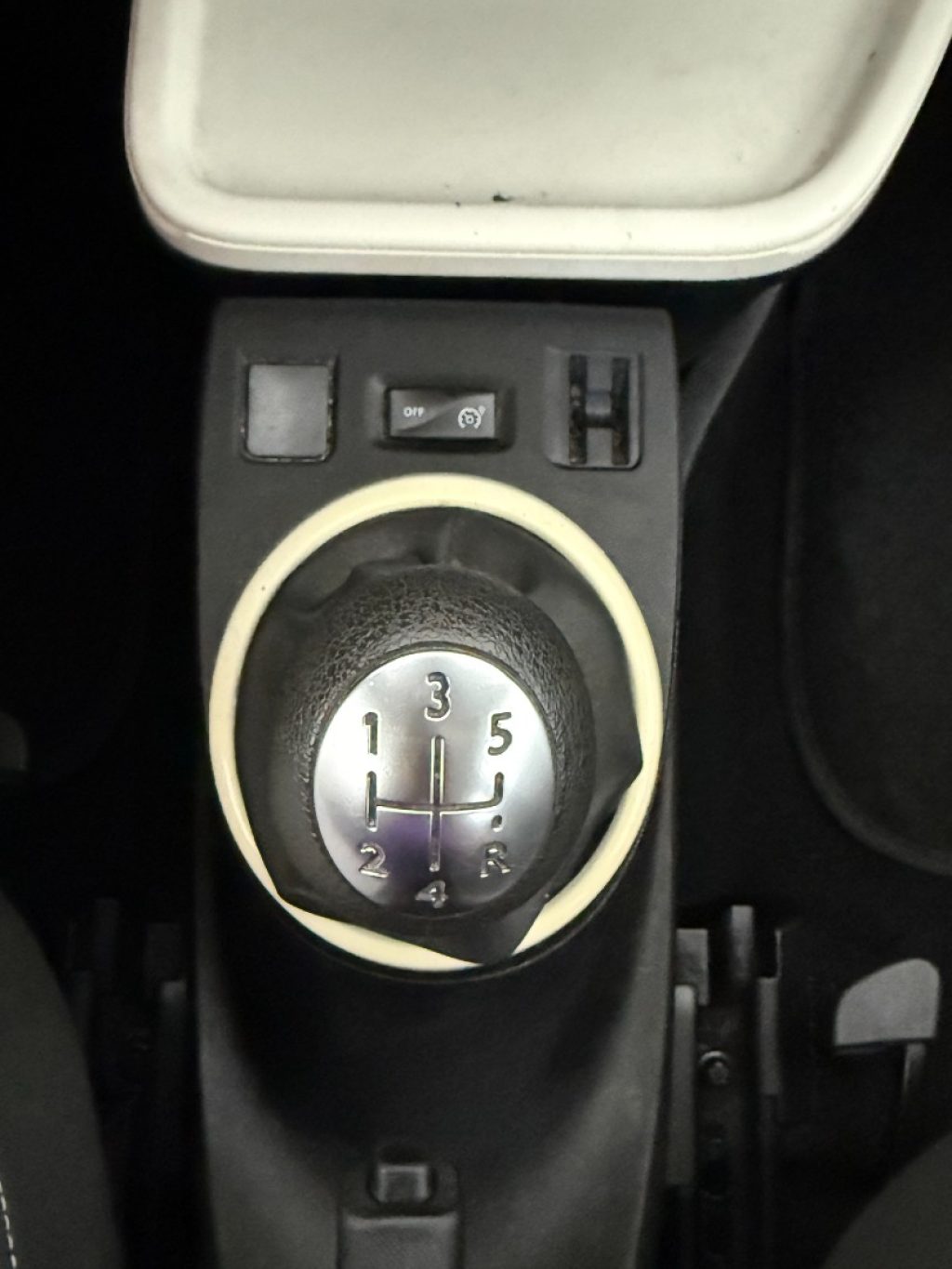 RENAULT Twingo 1.0 SCe Wave - 13
