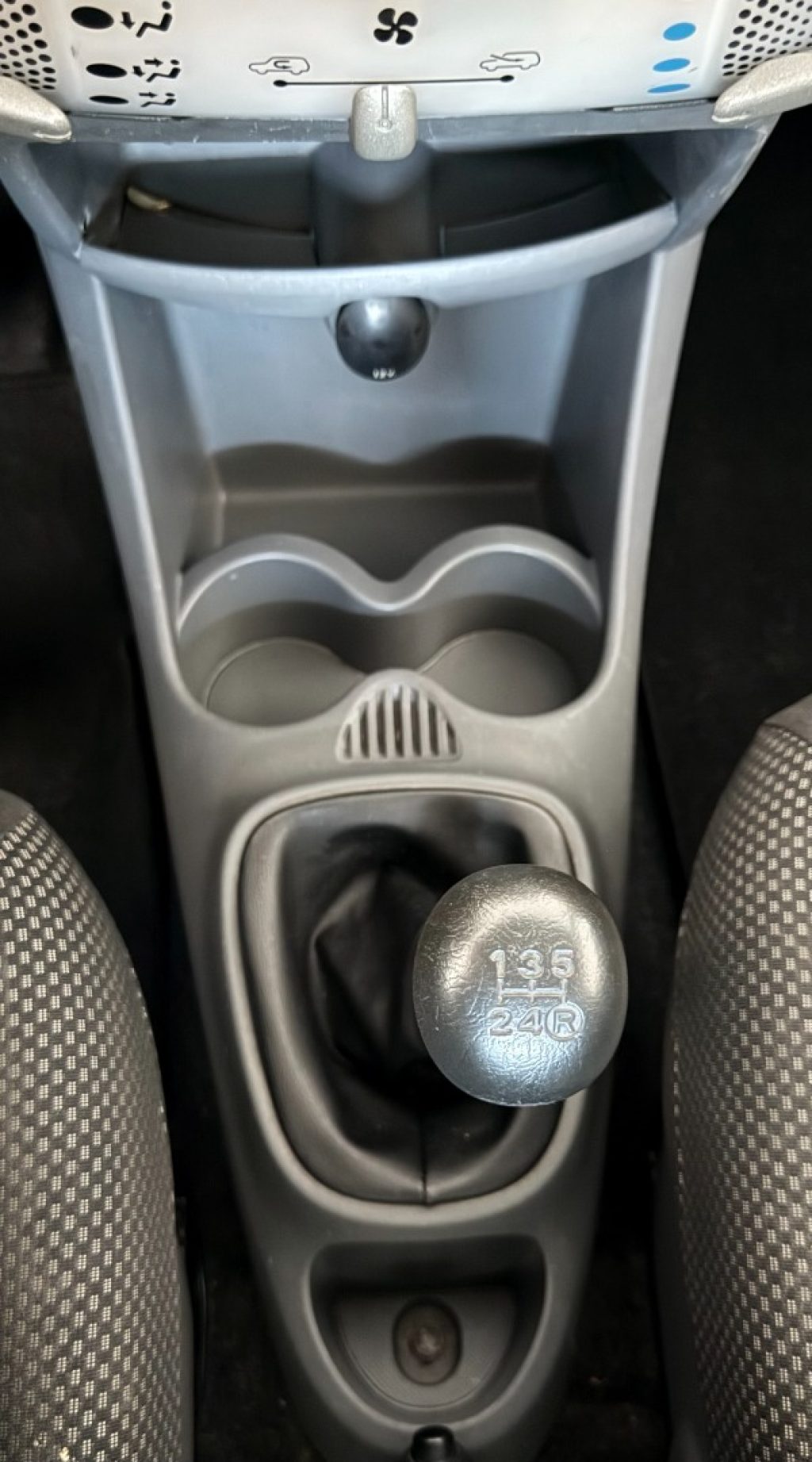 TOYOTA Aygo 1.0 12V VVT-i 5 porte - 17