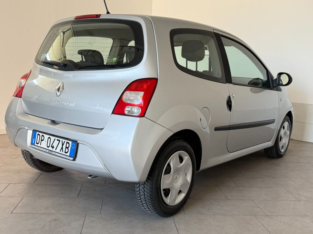 RENAULT Twingo 1.2 16V Initiale - 8